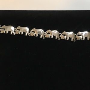 Mama bear & cub bracelet